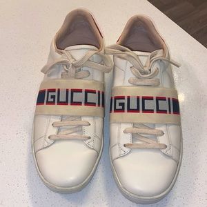 WOMENS GUCCI SNEAKERS